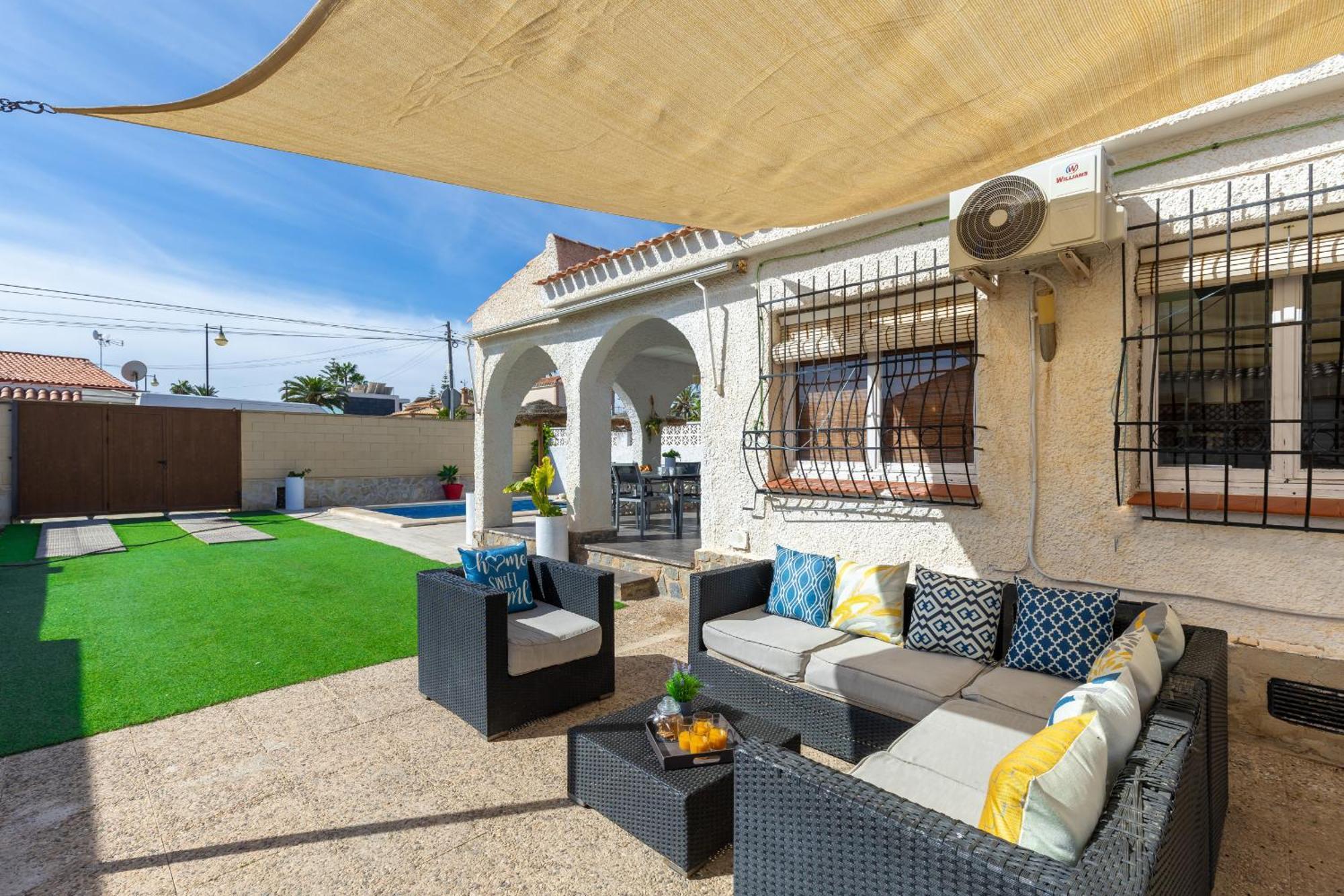 Fidalsa Relax Pool & Bbq Villa Torrevieja Exterior photo
